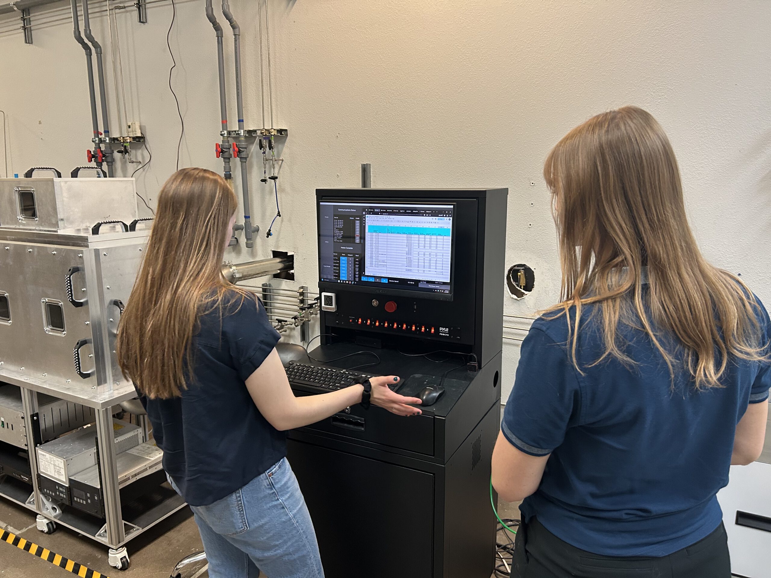 Swift Coat's Delaney and Sandra Work Together