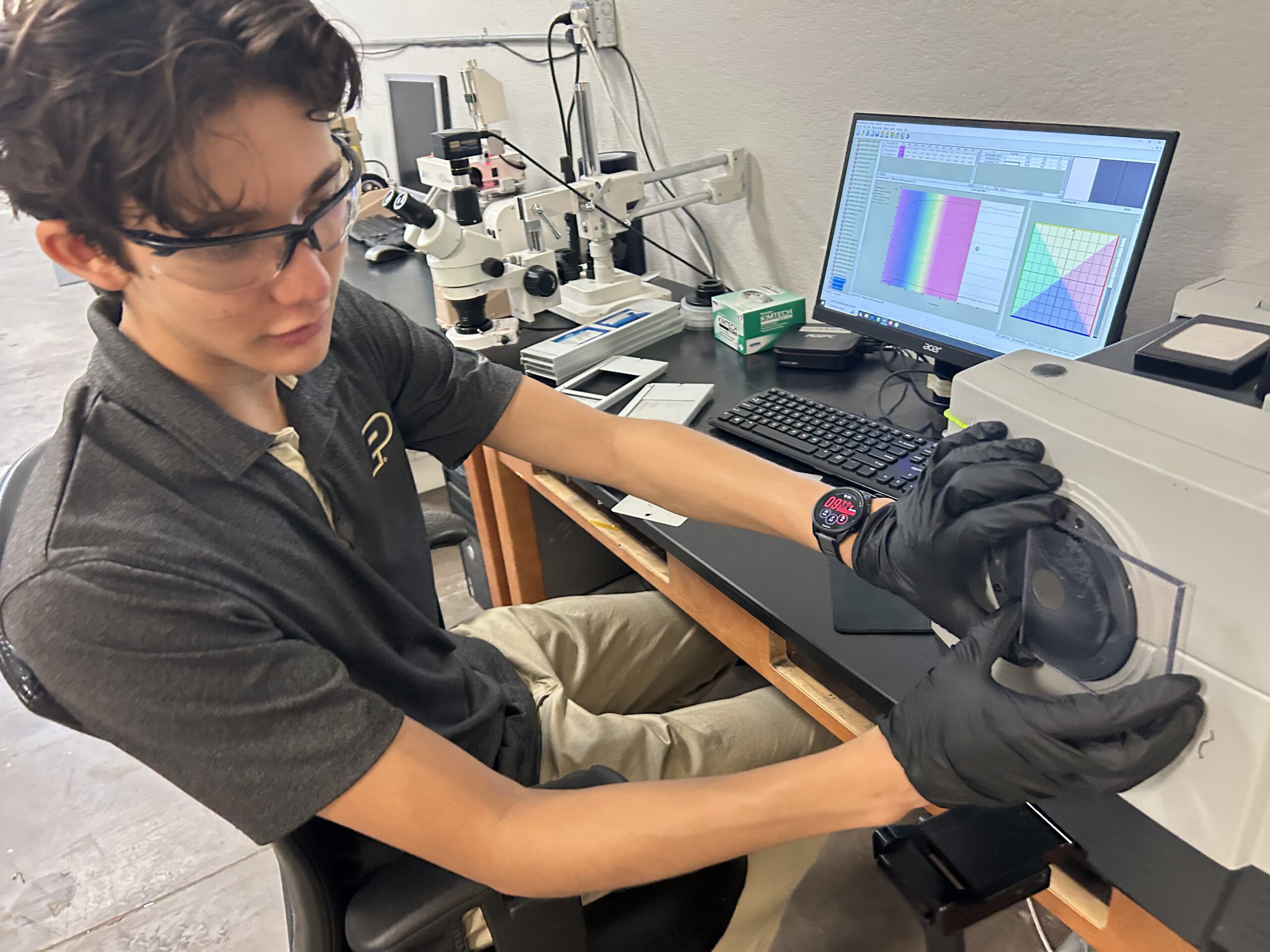Swift Coat's Vincent Takes A Measurement