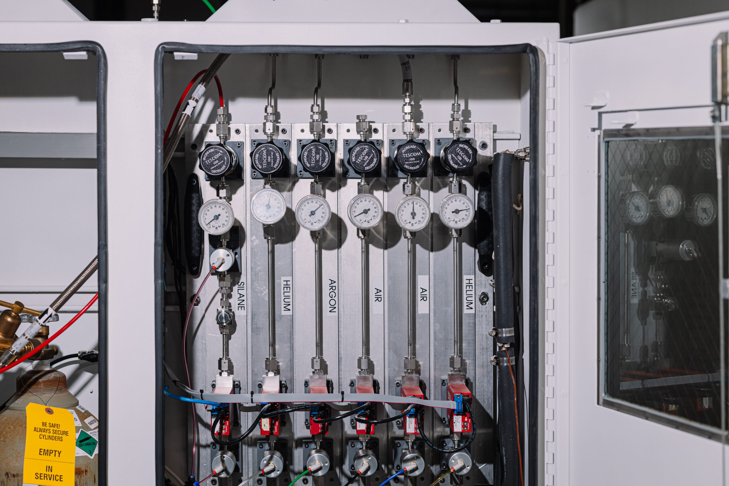 Swift Coat's SC 510 AIDA Deposition Machine 3